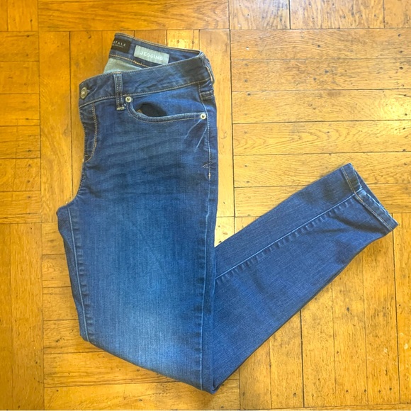 Aeropostale Blue denim straight leg, size 6 - Picture 4 of 14